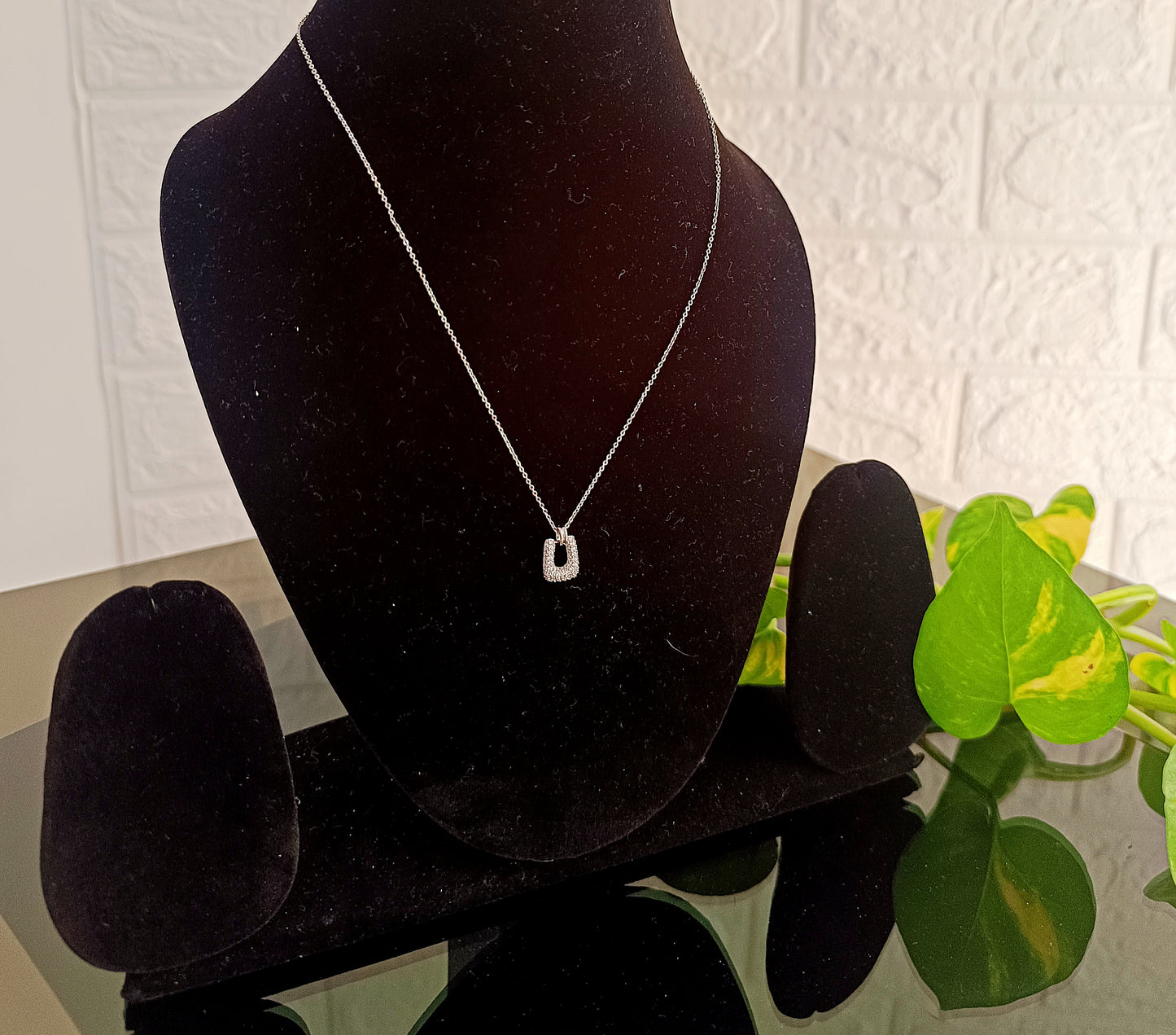 Silver Tone Diamond Studded Chain Pendant (AJ019)