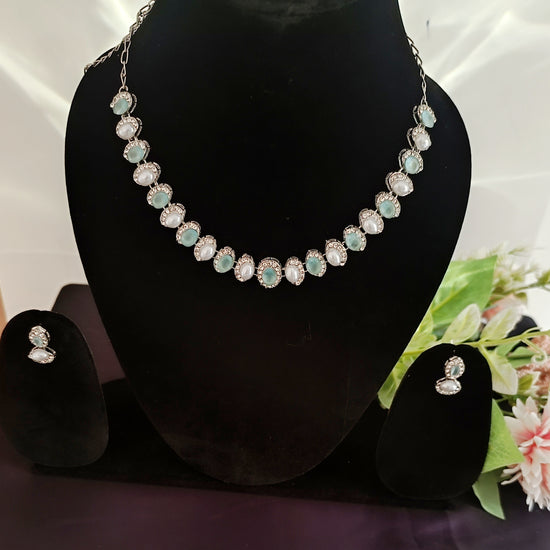 Pearl Silver Tone Necklace